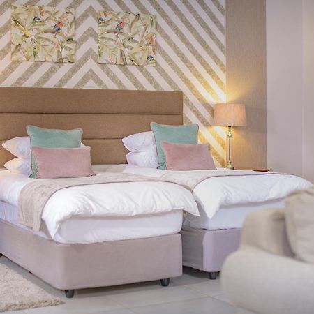 Monkey Thorn Lodge & Wellness Spa - Adults Only Уайт Ривър Екстериор снимка