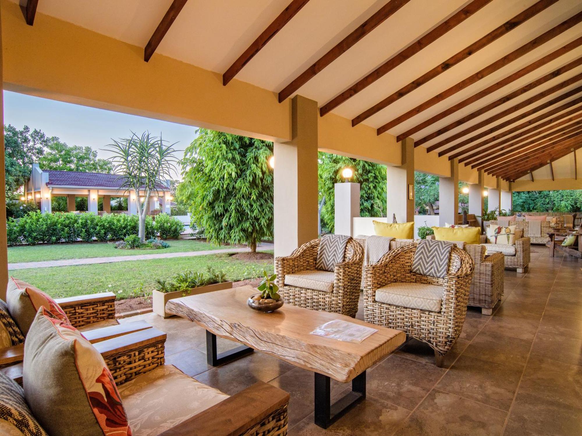 Monkey Thorn Lodge & Wellness Spa - Adults Only Уайт Ривър Екстериор снимка